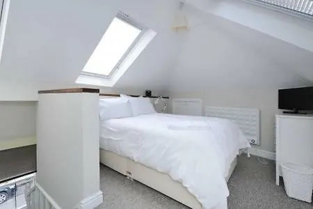 Apartment The *